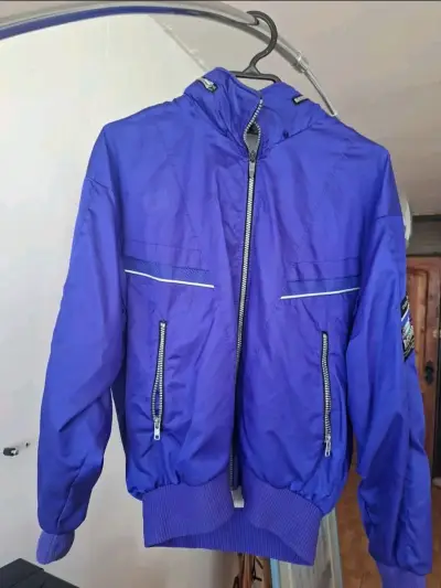 Chaqueta deportiva azul Asics con cierre - miniatura 1