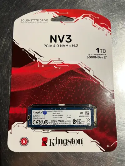 Unidad SSD Kingston NV3 M.2 1TB PCIe 4.0 - miniatura 1