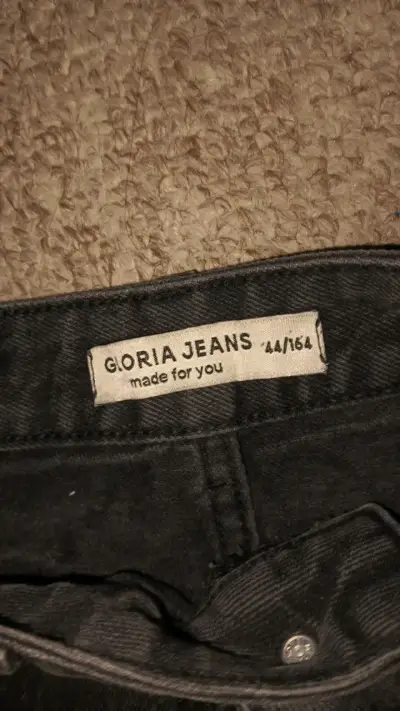 Baggy jeans negros marca gloria talla 44 - miniatura 2