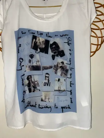 Polera Blanca Estampada de Mujer - miniatura 3