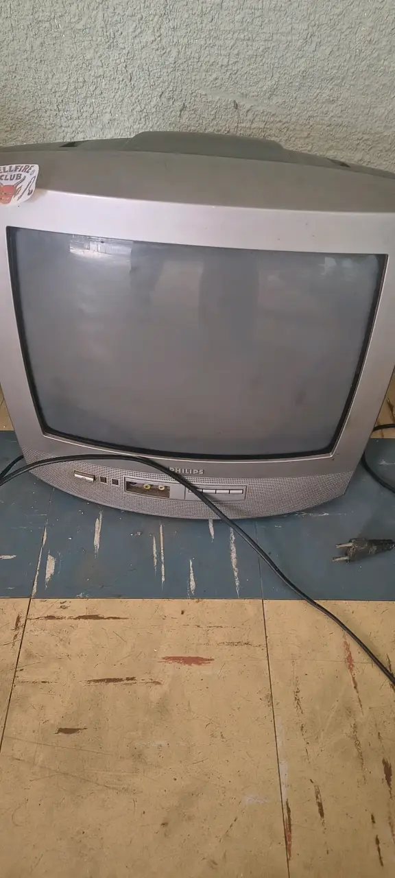 Televisor CRT Philips de 21 pulgadas