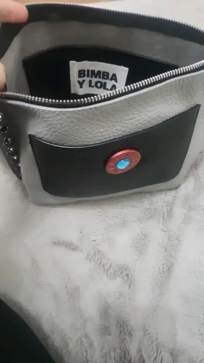 Bolso cruzado gris y negro Bimba y Lola - miniatura 4