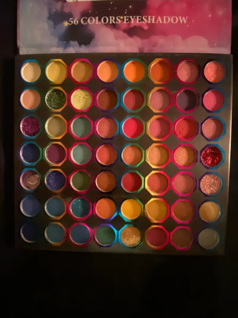 Paleta de Sombras HudaBaby Nebula 56 Colores - 5