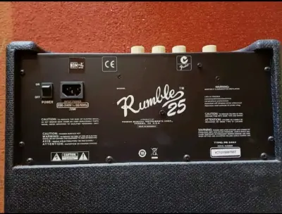 Bajo eléctrico LTD con amplificador Fender - miniatura 6