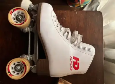 Patines de Cuatro Ruedas Blancos Hondar - miniatura 1