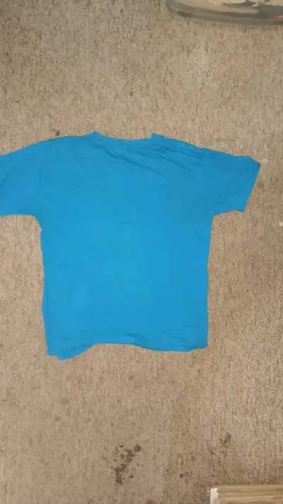 Polera azul hybrid con diseño - miniatura 3