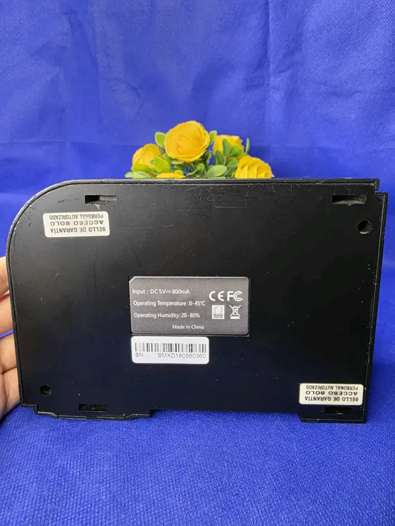 Terminal biométrico ZKTeco A8-C para control de acceso - 3
