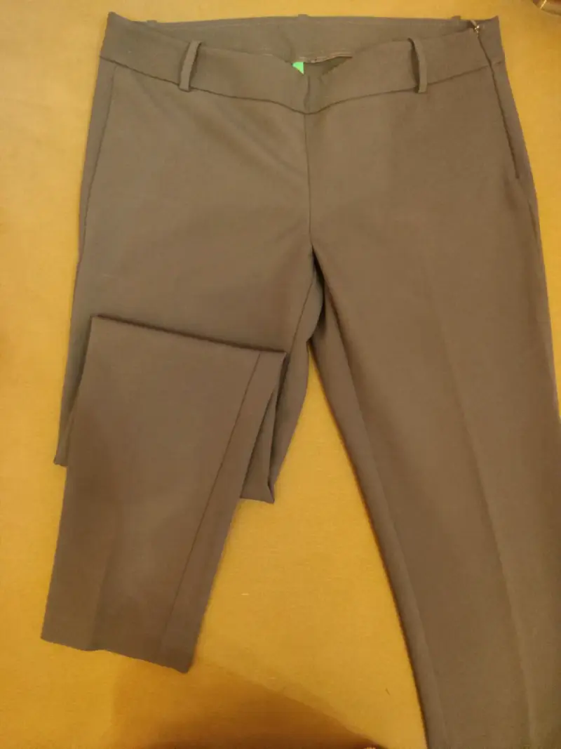 Pantalón formal Benneton - 1