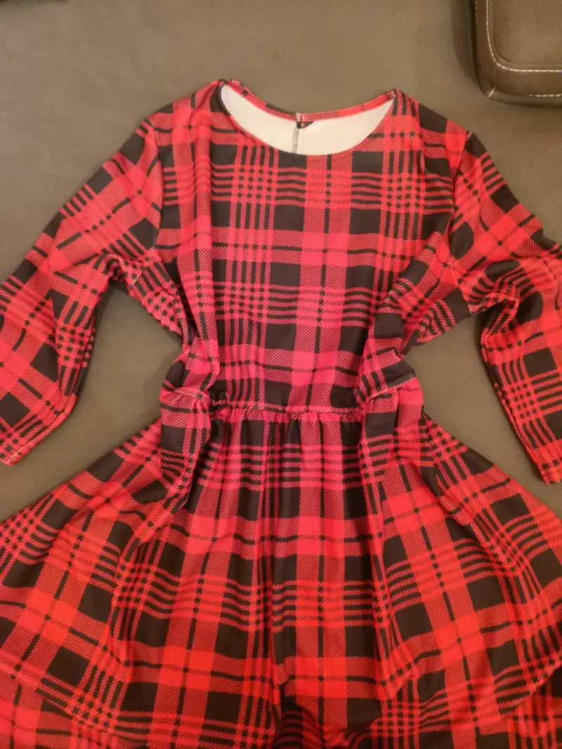 Vestido escocés rojo y negro - 1