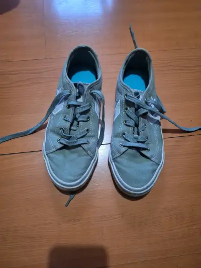 Zapatillas Converse verdes para mujer - miniatura 1