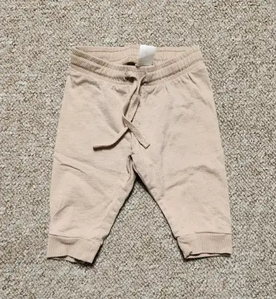 Lote de pantalones de bebé en varios colores - miniatura 1