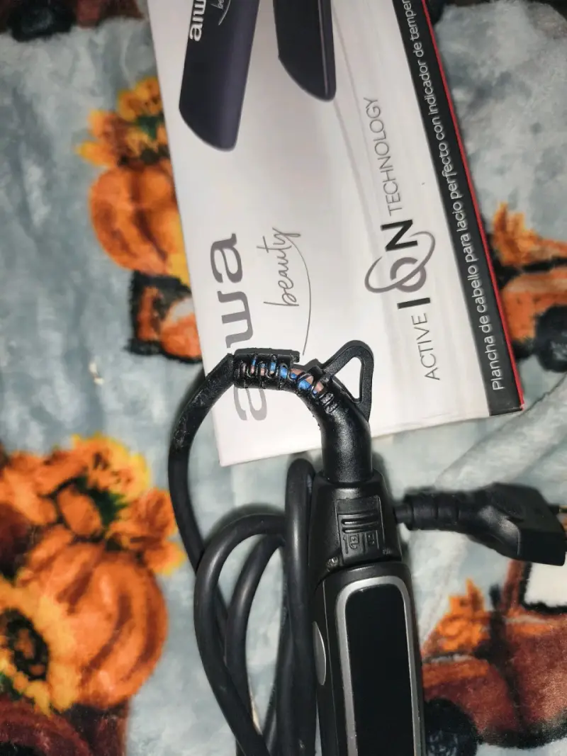 Plancha de Pelo Aiwa - 3