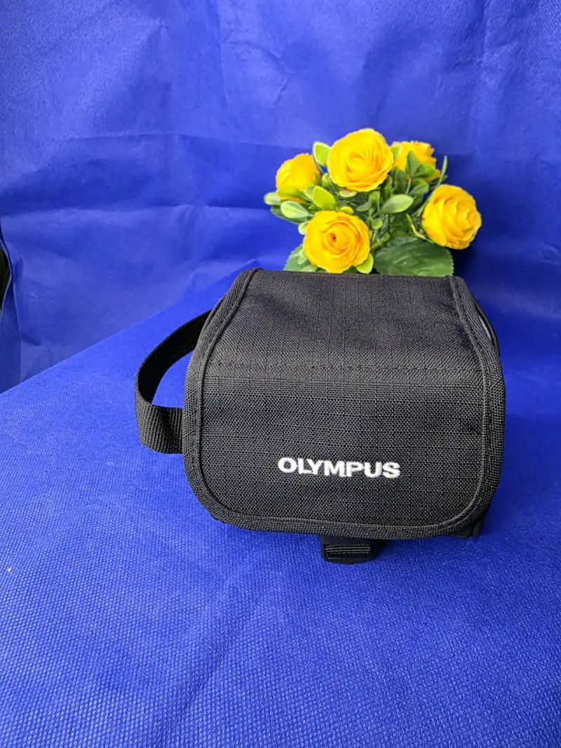 Bolso para cámara Olympus negro 9x9x13 cm - 3