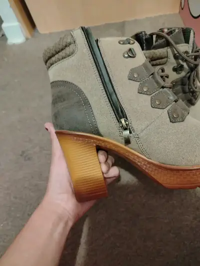 Botines de tacón alto color beige con cordones - miniatura 5
