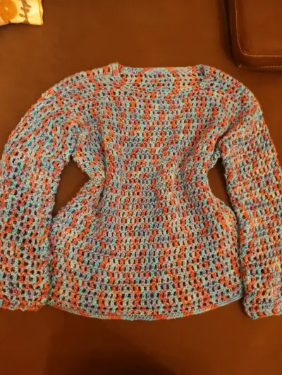 Suéter tejido a crochet multicolor para mujer - miniatura 1