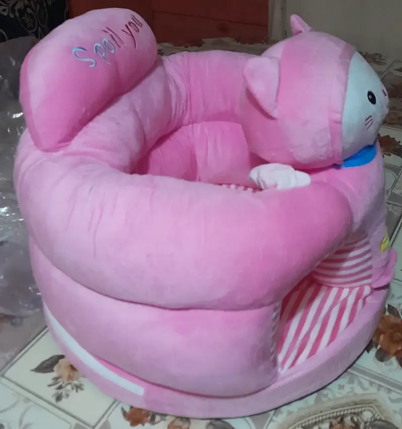 Sillón infantil de peluche rosa con diseño de gato - 2