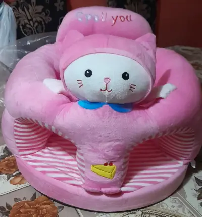Sillón infantil de peluche rosa con diseño de gato - miniatura 3