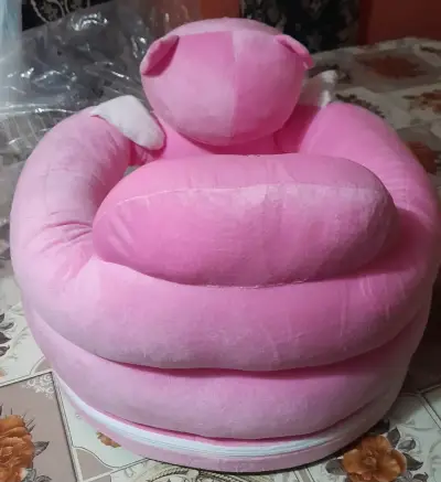 Sillón infantil de peluche rosa con diseño de gato - miniatura 5