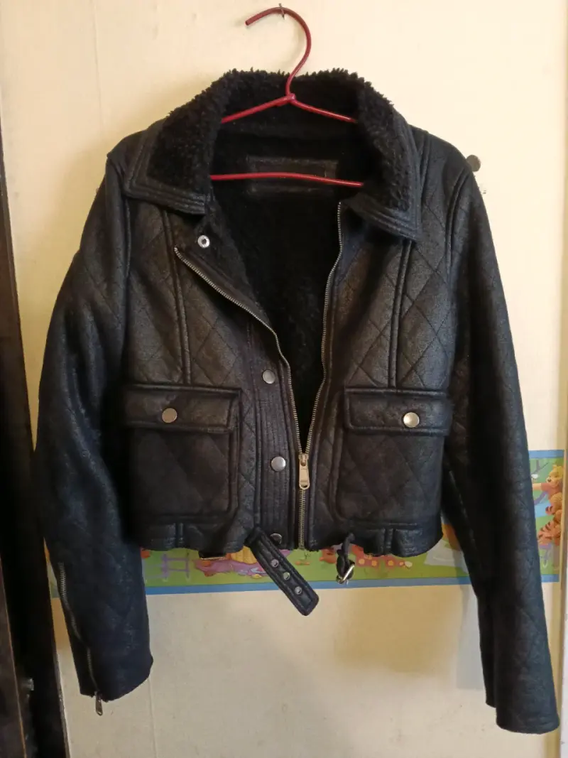Chaqueta de cuero sintético con forro de lana - 3