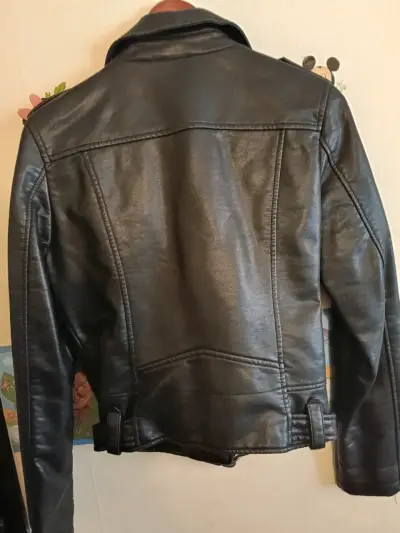 Chaqueta de cuero negra Sybilla para mujer - miniatura 3