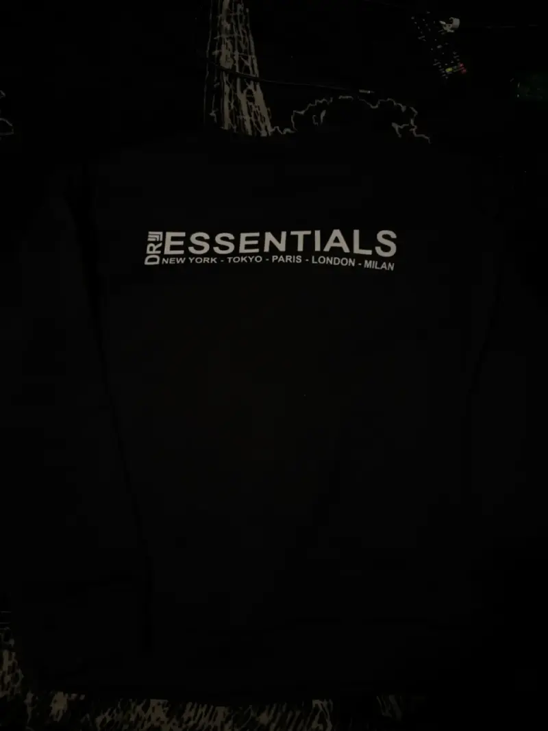 Polerón negro Essentials para hombre - 2