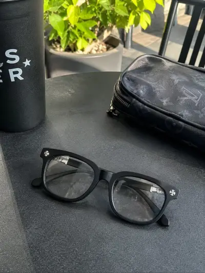 Lentes Chrome Hearts - miniatura 1