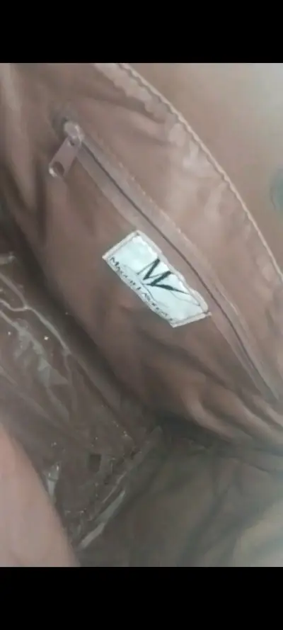 Cartera de cuero marrón con cierre - miniatura 3