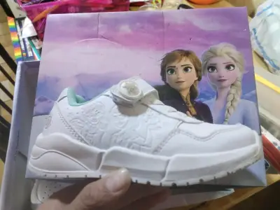 Zapatillas blancas para niños Frozen número 25 - miniatura 1