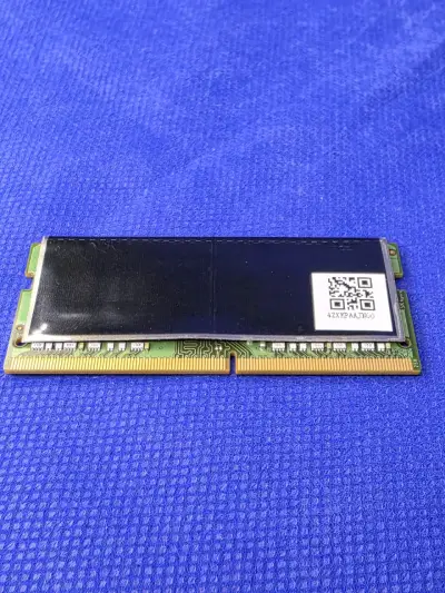 Memoria RAM DDR4 4GB - miniatura 2