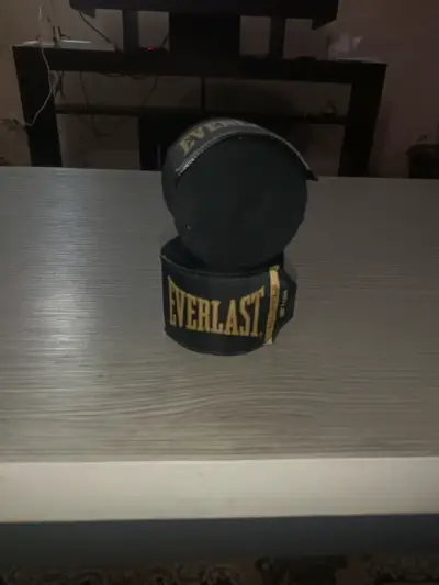 Vendas de Boxeo Everlast Negras - miniatura 1