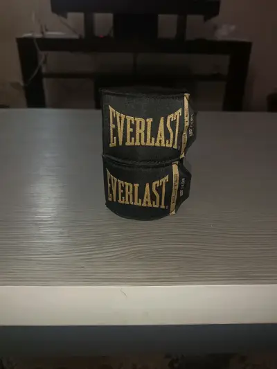 Vendas de Boxeo Everlast Negras - miniatura 2