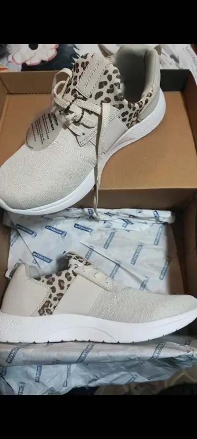 Zapatillas deportivas beige con estampado animal - miniatura 1