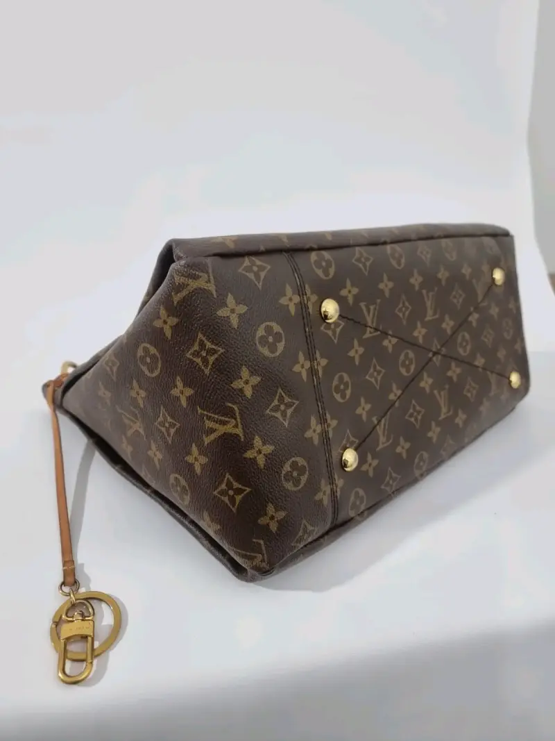 bolso Louis Vuitton Artsy MM - 6