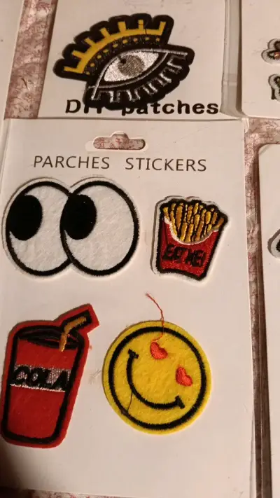 Set de parches bordados DIY variados - miniatura 5