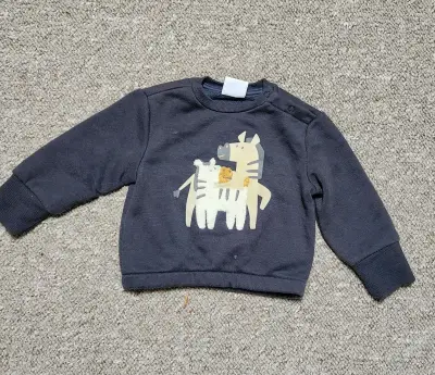 Conjunto de polerones y suéter para niños - miniatura 3