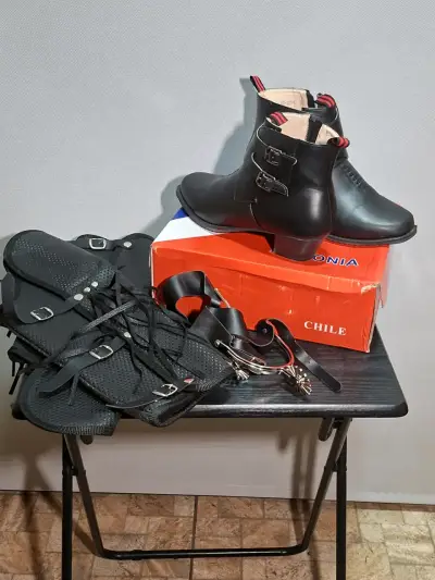 Botines de cuero negro con hebillas - miniatura 1