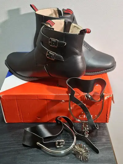Botines de cuero negro con hebillas - miniatura 4