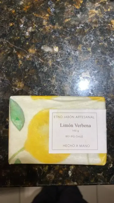 Jabón artesanal de limón y verbena 100g - miniatura 1