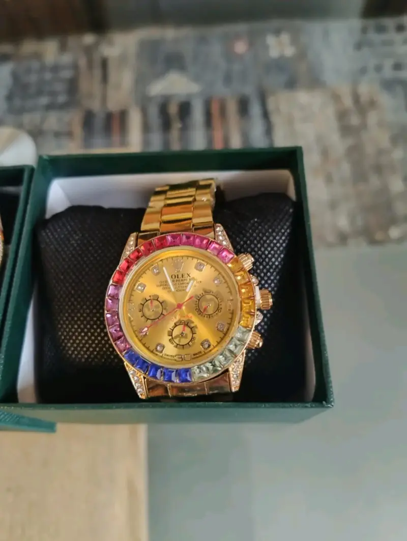Reloj rolex daytona con bisel multicolor - 2