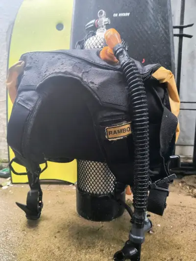 Equipo de buceo autonomo  12ltrs - miniatura 1