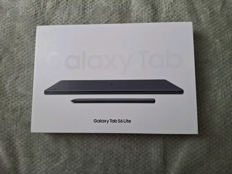 Tablet Samsung Galaxy Tab S6 Lite con S-Pen - 1