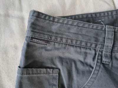 Pantalones cargo grises para hombre en buen estado - miniatura 6