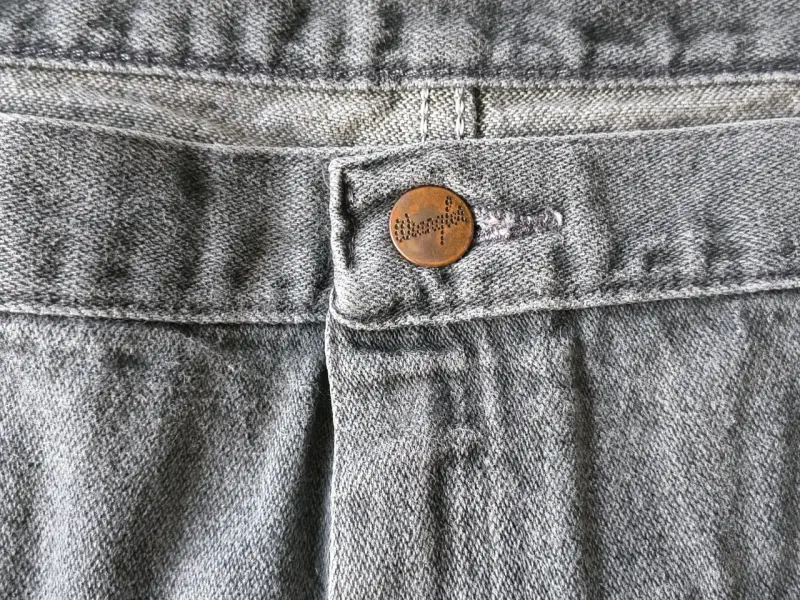 Jeans Wrangler clásicos para hombre - 4