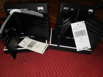 Billetera Michael Kors Slim Billfold Negra - miniatura 2
