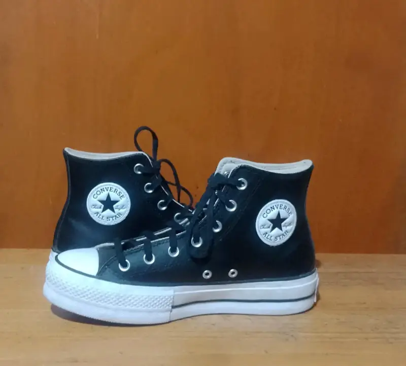 Zapatillas Converse All Star negras clásicas
