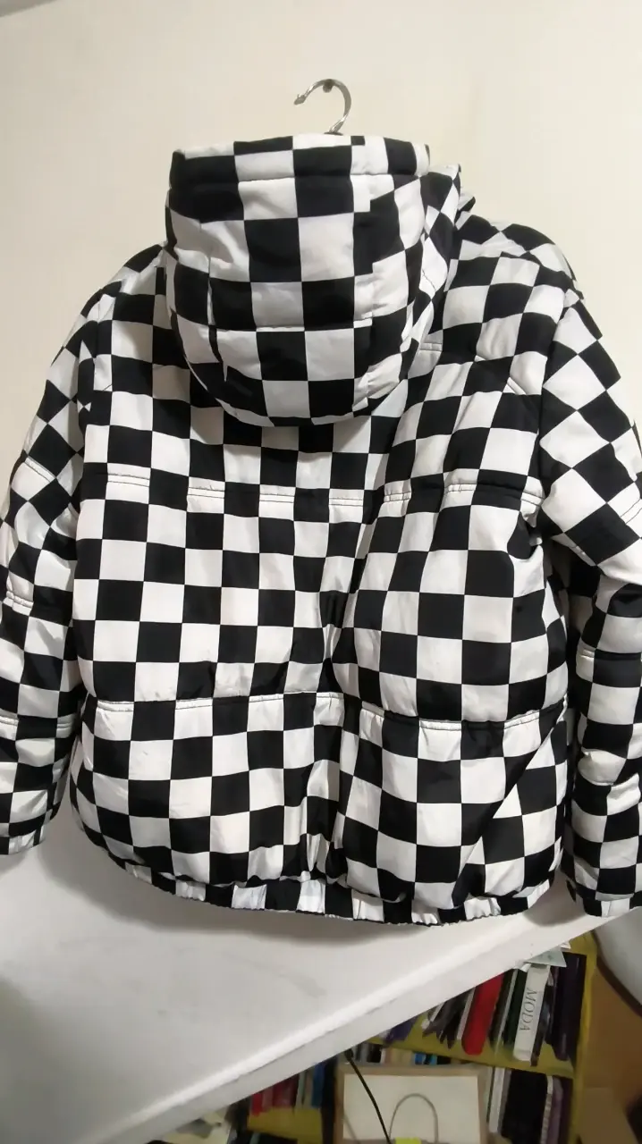 Chaqueta acolchada a cuadros blanco y negro - 2