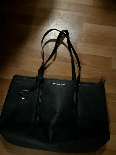 Bolso tote negro Michael Kors con logo - miniatura 5