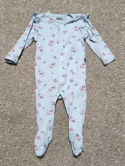 Pijamas de bebé con estampado floral - miniatura 3