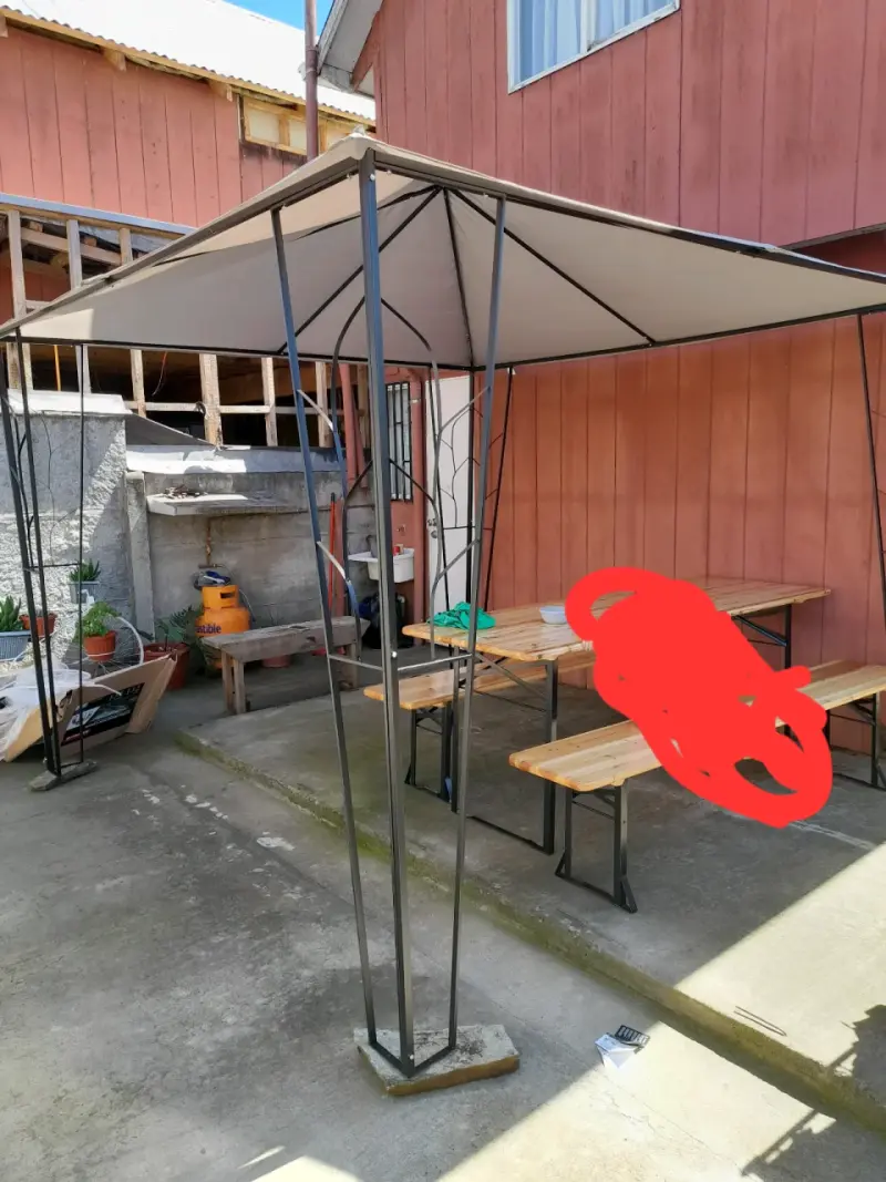 Toldo de jardín 3x3 con estructura metálica