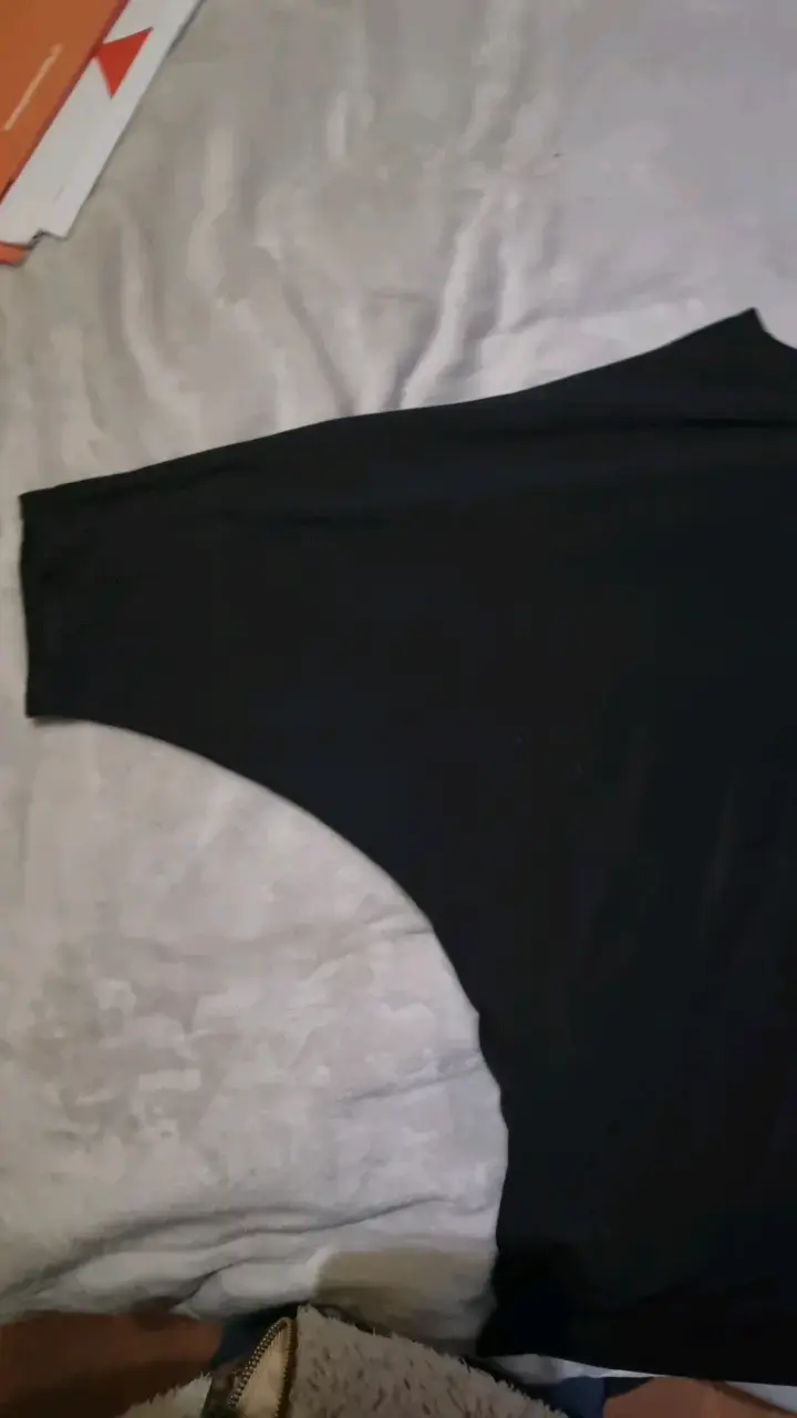 Polera negra de mujer Cocolia - 2